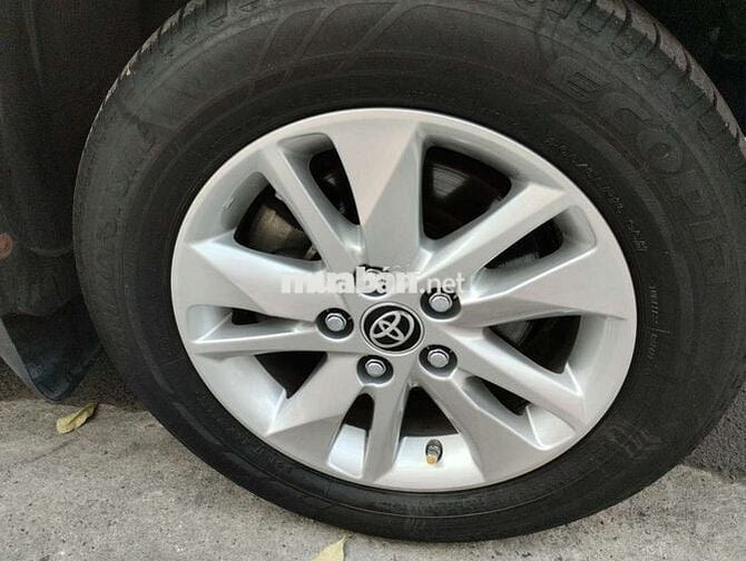 Toyota Innova 2019 2.0E - 16300 km