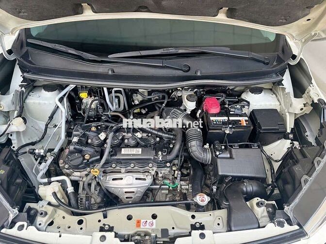 Toyota Avanza Premio 2022 CVT - 37379 km