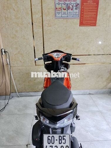 AIR BLADE FI, CUỐI 2014  ĐẸP MÁY BAO ÊM CHUẨN 80%