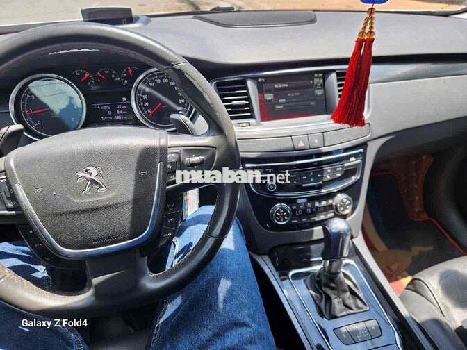 Peugeot 508 2015 1.6L AT Turbo - 90000 km