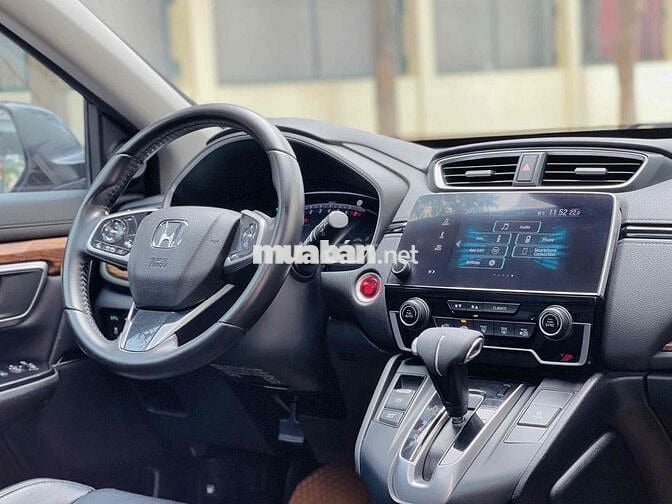 Honda CR V 2019 L - 70000 km