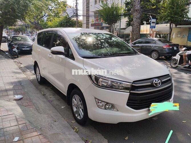 Toyota Innova 2019 2.0E - 16300 km