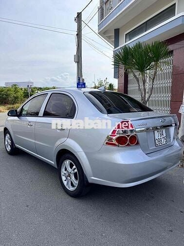 Chevrolet Aveo 2015 MT Chất Rin Sạch Đẹp