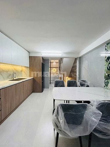 Nhà 49.2m2 Phan Đăng Lưu, P3, Phú Nhuận. Gần ngã 4 Phú Nhuận, hẻm 5m