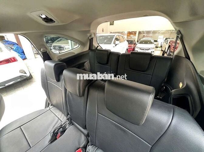 Toyota Avanza Premio 2022 CVT - 37379 km