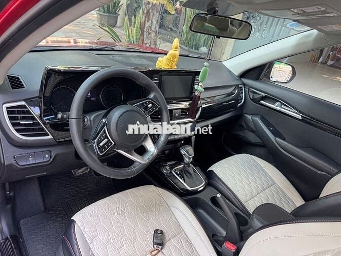 Kia Seltos Moden 2022 Luxury 1.4 AT logo mới