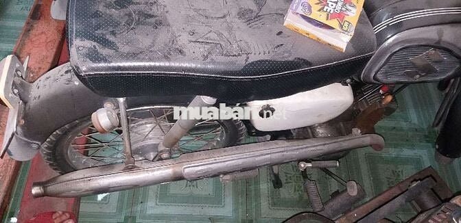 Suzuki M12