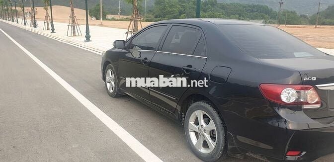 Toyota Corolla Altis 2012 2.0V - 138000 km
