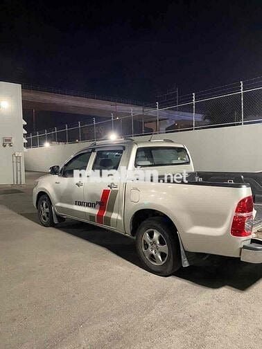 Toyota Hilux 2011 2.5E - 300000 km