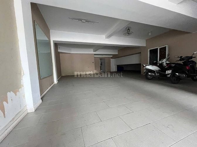 Villa hồ bơi, sân vườn khu An Phú An Khánh, quận 2, gần công viên 