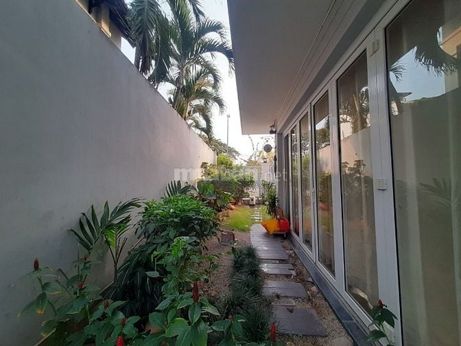 Villa hồ bơi, sân vườn khu An Phú An Khánh, quận 2, gần công viên 