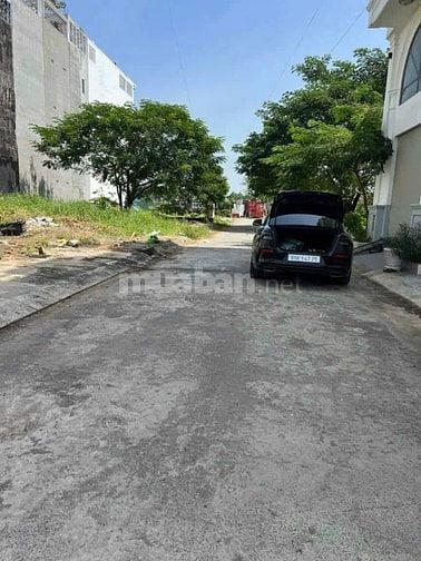 Đất nền 100m2 giá chỉ 2 tỷ 650 triệu khu dân cư Phú Lợi, quận 8.