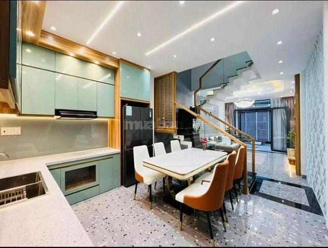 Nhà hẻm giá mềm Cao Văn Lầu Q6.42m2/3tỷ900.NHÀ CÓ HĐ THUÊ 8tr.HẺM OTO 