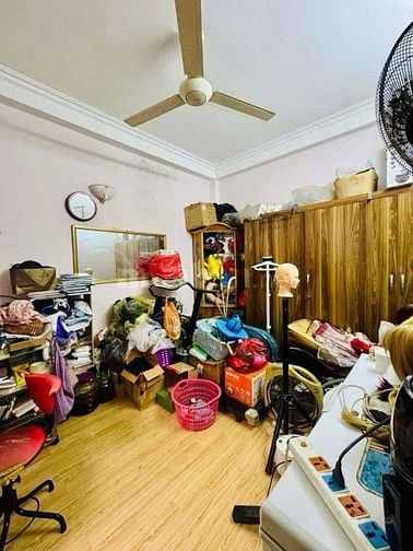 Gà đẻ trứng vàng Tân Mai_ 50m_MT3.4_4tầng_4PN_2 thoáng_ngõ thông tứ tu