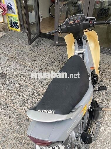 suzuki sport RGV 120