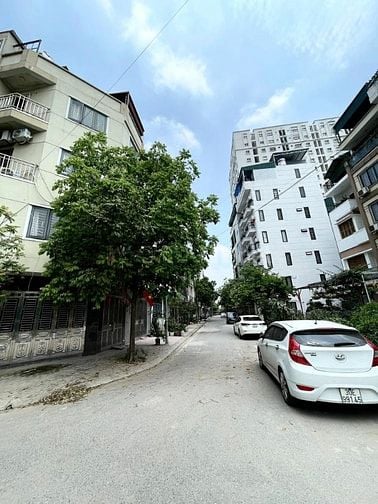 SIÊU PHẨM XÂY MỚI CỔ LINH - LONG BIÊN - 50M2- 7 TẦNG- CẦU THANG MÁY- Ô