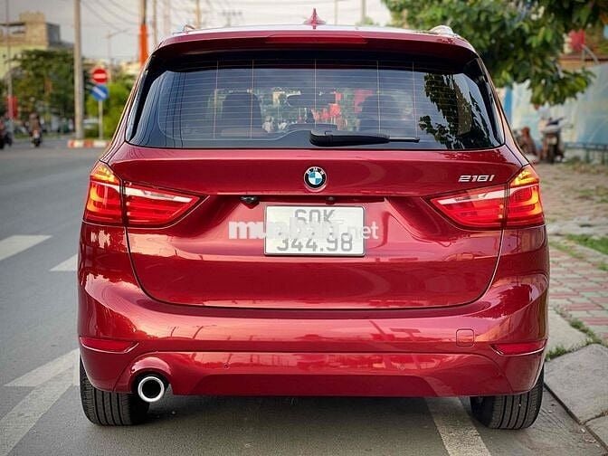 BMW 218i Gran Tourer rất mới.