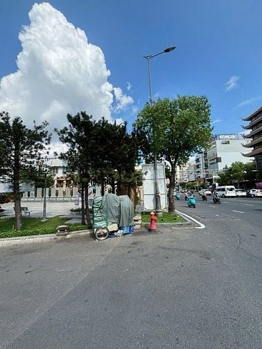 HOT HOT HOT Chính chủ cần bán gấp nhà 2 MT Hoàng Sa và NKKN Quận 3