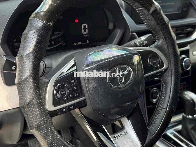 Toyota Veloz Cross 2022 CVT - 57500 km