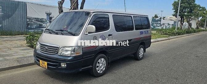 Toyota Hiace 2005 - 456789 km