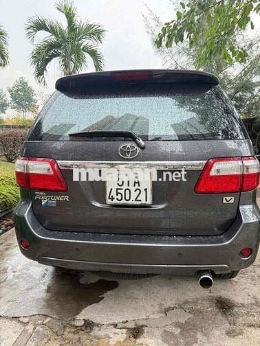 Toyota Fortuner 2010 2.7V 4x4 AT - 199 km