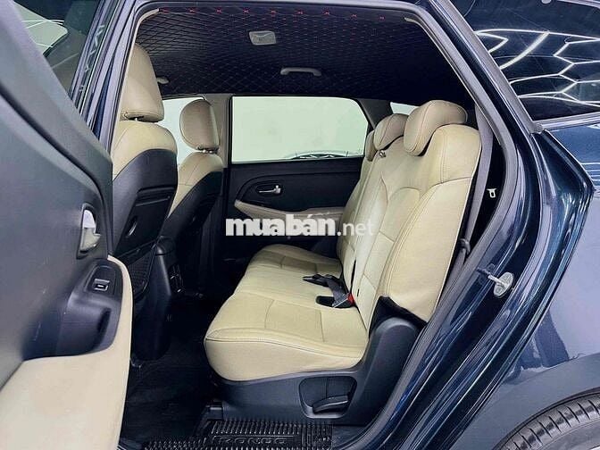 Kia Rondo 2021 GAT - 74000 km; xe còn mới bao test