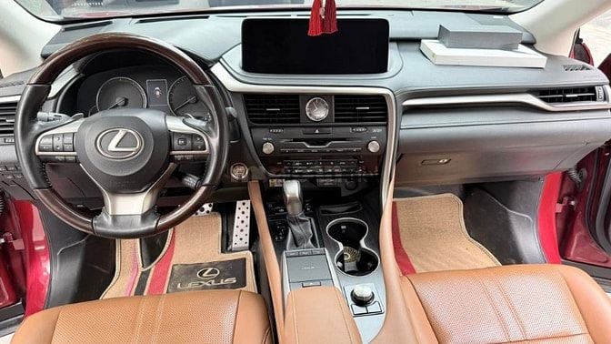 Bán Lexus RX350 sản xuất 2020, lăn bánh hơn 4 vạn Km.