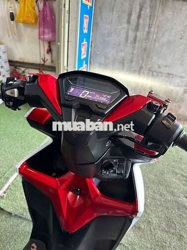 Vario 150 ( e có bán góp )