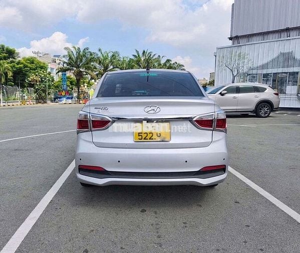 Hyundai Grand i10 2018 Sedan 1.2 MT - 127000 km