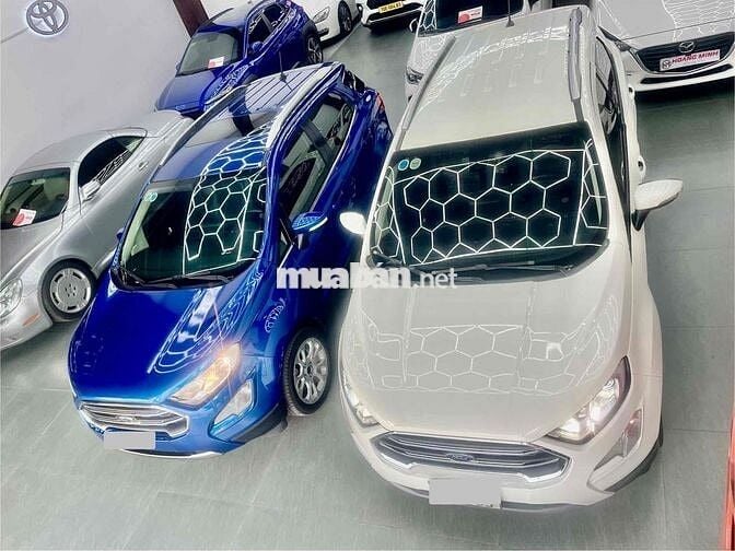 Bộ đôi Ford EcoSport Titanium 2019 & 2020 giá tốt