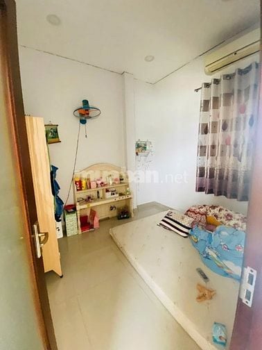 CHÍNH CHỦ CẦN BÁN GẤP NHÀ MẶT TIỀN ĐƯỜNG LỚN NGANG 4 X18,5 