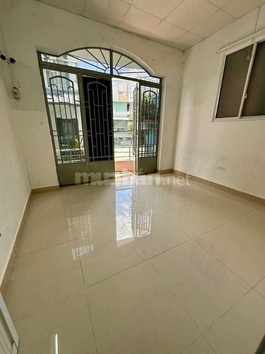 2ty980 nhà P9Q8 3,7 X 7 ( Trệt + lầu ) 2 pn Sổ hồng riêng hẻm thông 