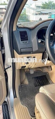 Toyota Fortuner 2014 2.5G 4x2 - 238000 km