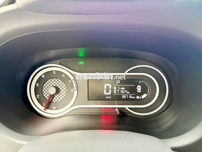 Hyundai Grand i10 2023 1.2 AT - 38000 km