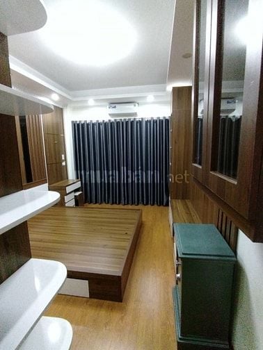 Cho thuê nhà riêng, mặt đường, đường thông