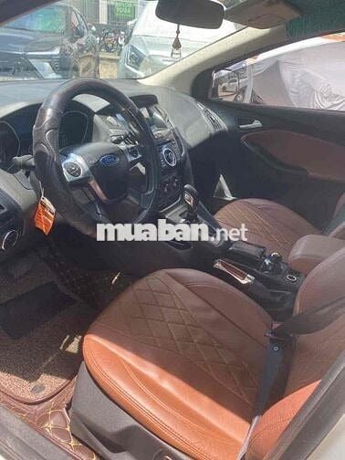 Ford Focus 2014 Trend 1.6 AT - 105000 km