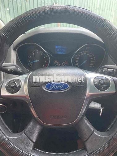Ford Focus 2014 Trend 1.6 AT - 105000 km