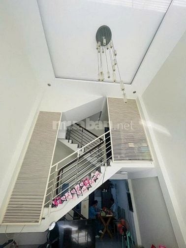 NHÀ 5 TẦNG HXH HUỲNH TẤN PHÁT - GẦN CHỢ PHÚ XUÂN. GIÁP PHÚ MỸ HƯNG Q7