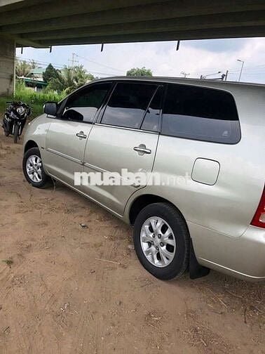 Toyota Innova 2006 G - 180975 km