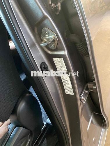 Toyota Innova 2017 2.0E - 170523 km