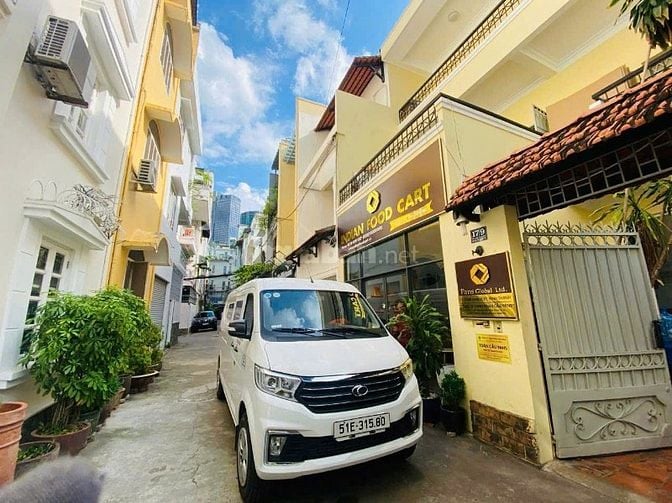 Bán nhà khu phố Nhật - "Gà đẻ trứng vàng" cho căn hộ dịch vụ!