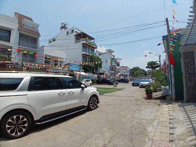 bán 2 nhà DT:4,5x22m, hẻm xe hơi Xô Viết Nghệ Tĩnh, P26, Q.Bình Thạnh.