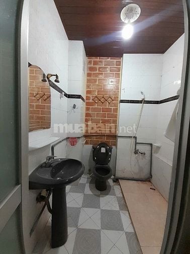 CHO THUÊ PHÒNG RỘNG 30M² – CỬA SỔ LỚN – GẦN SÂN BAY TÂN SƠN NHẤT – 3.8