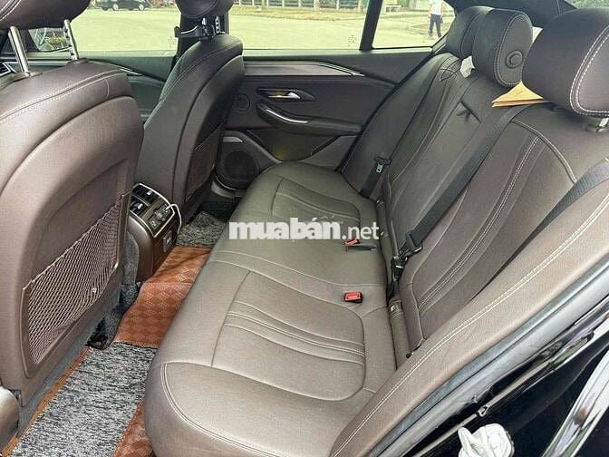 Lux A Base 2022 đẹp xuất sắc đi 34.000km