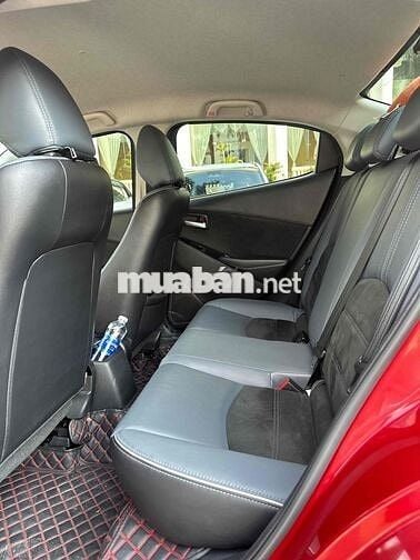 Mazda 2 2022 Luxury - 20000 km xe đẹp alo ngay