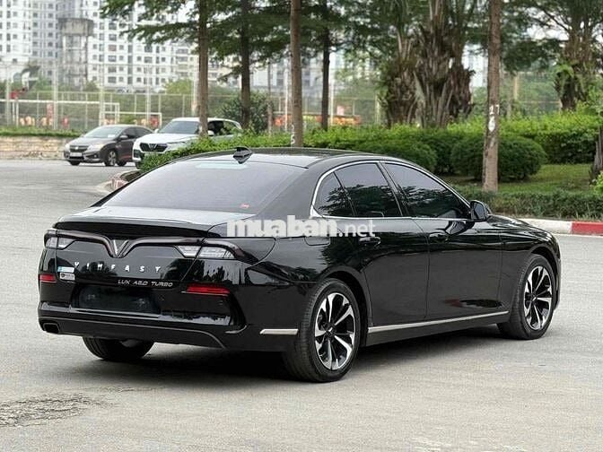 Lux A Base 2022 đẹp xuất sắc đi 34.000km