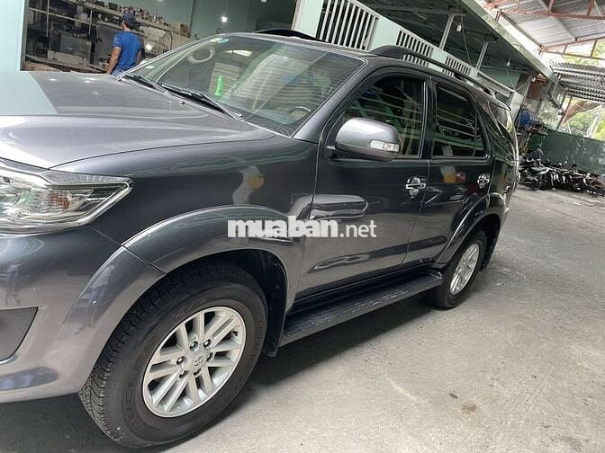Toyota Fortuner 2014 2.7V 4x4 AT - 100.000 km