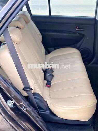Kia Carens 2016 số sàn  2.0 bản đủ - 110000 km