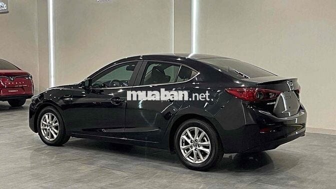Mazda 3 2018 1.5 AT Sedan - 30000 km ***