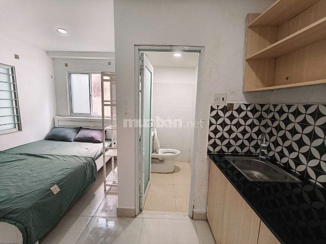 Phòng 16m2-4,5tr, cửa sổ, kệ bếp, full nội thất, thang máy, 24/24 